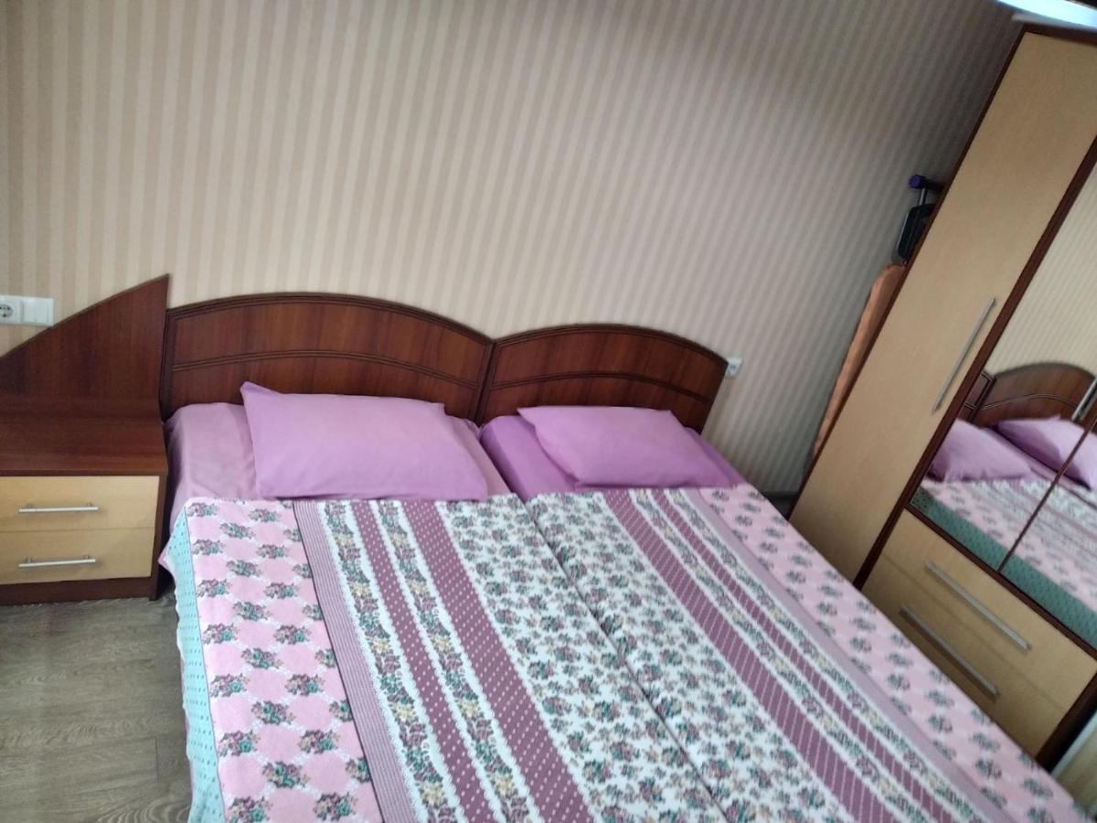 Cosy Flat Near 6 May Park Apartment Batumi Luaran gambar