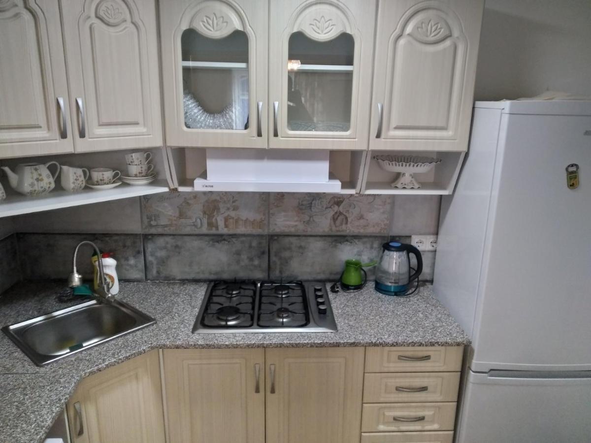 Cosy Flat Near 6 May Park Apartment Batumi Luaran gambar